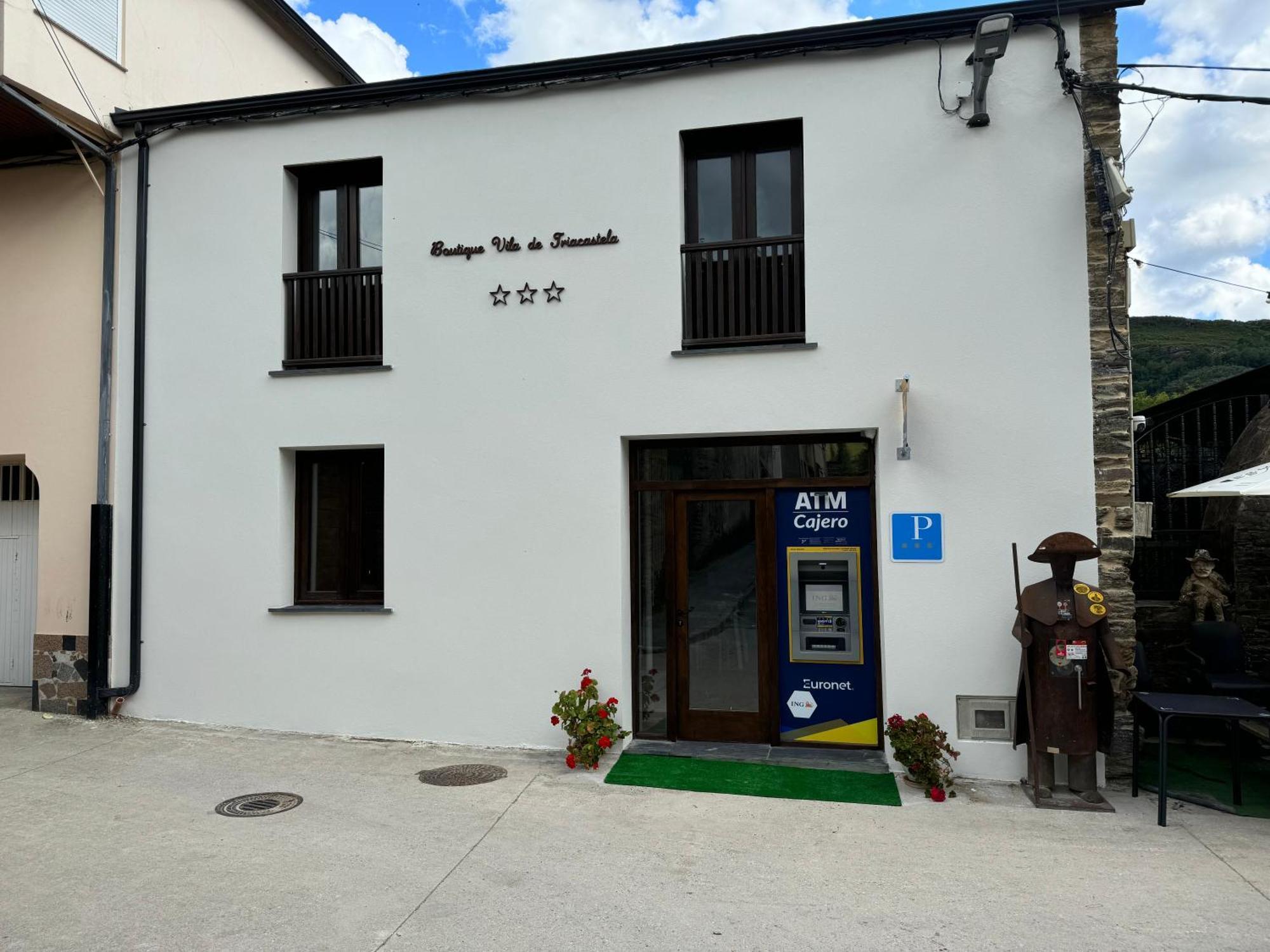 Boutique Vila De Triacastela Exterior photo