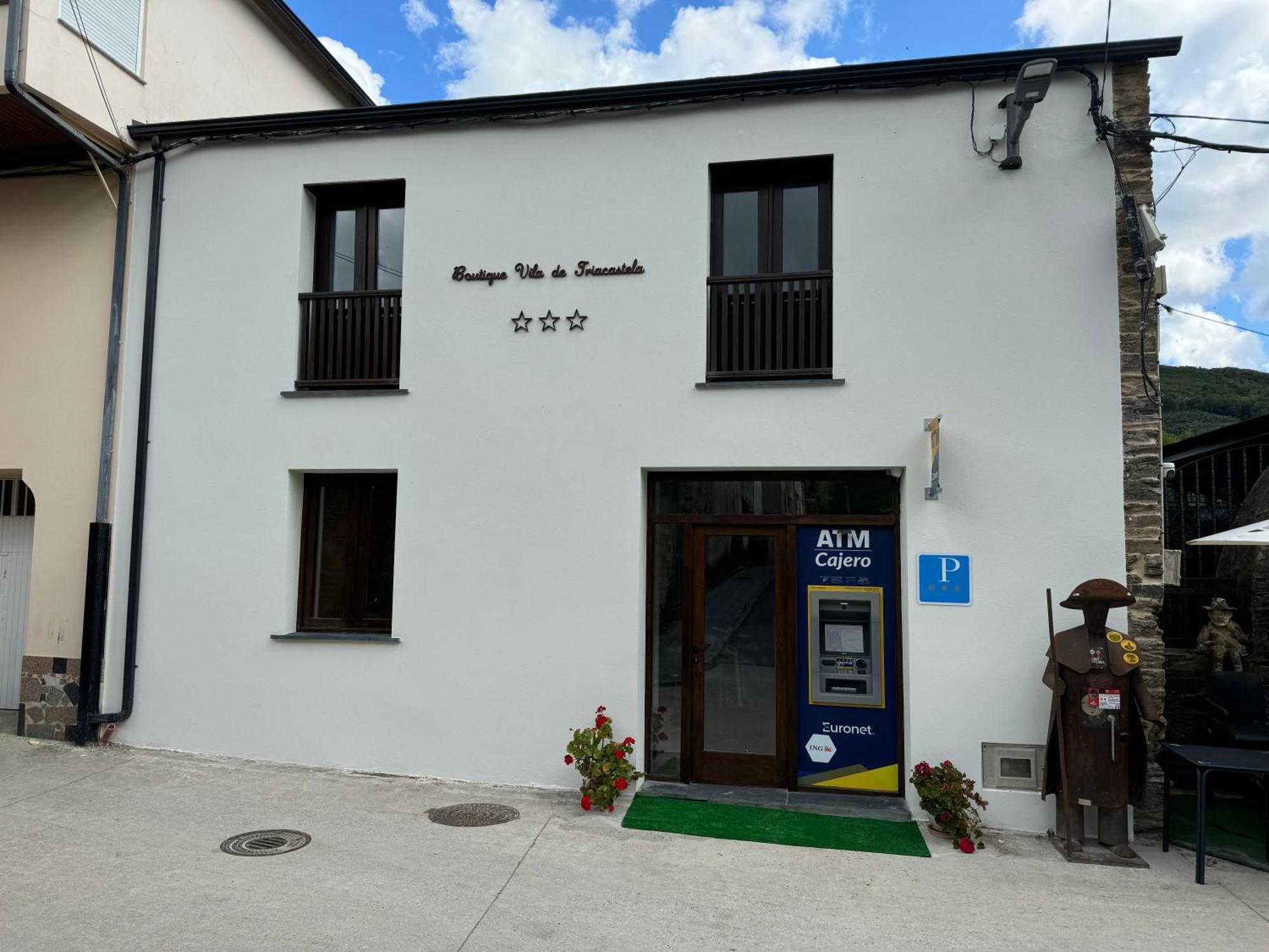 Boutique Vila De Triacastela Exterior photo